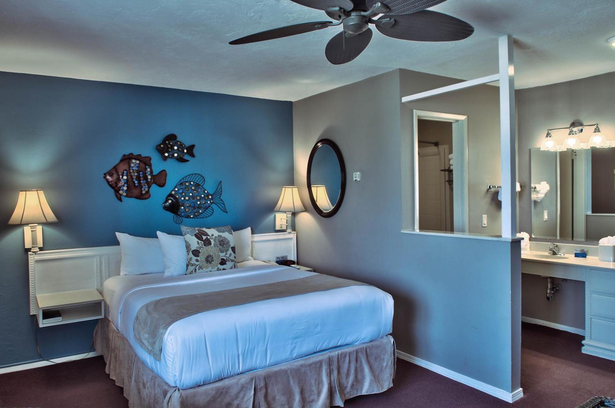 Queen Room