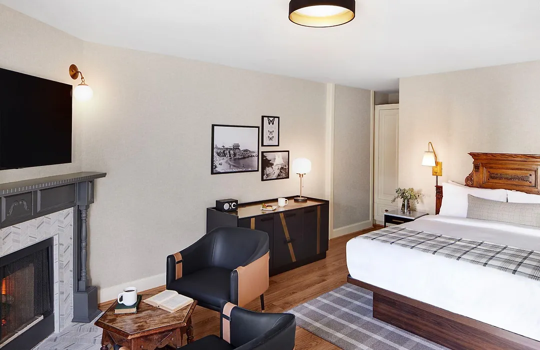 Gosby House Inn, A Four Sisters Inn-1